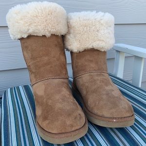 UGG BOOTS Women’s Size USA 7
